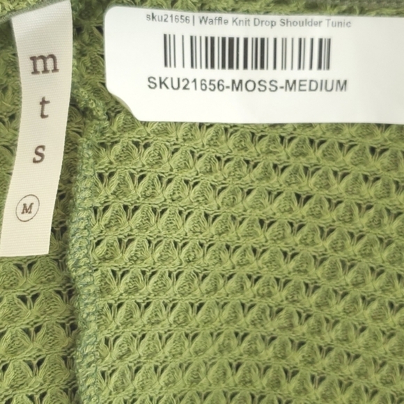 *NWOT* MTS Oversize Moss (Green) Waffle Knit Long Sleeve Top, size Medium - Picture 4 of 5